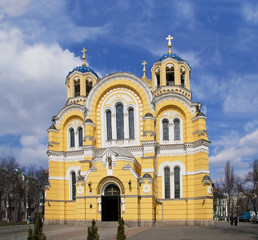 Fototapeta na wymiar Saint Vladimir cathedral in KIev, Ukraine
