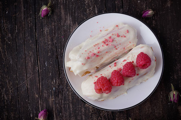 Eclairs