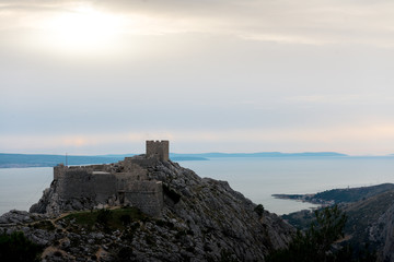 Fototapeta na wymiar Ancient castle of Omis