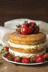 Naked cake
