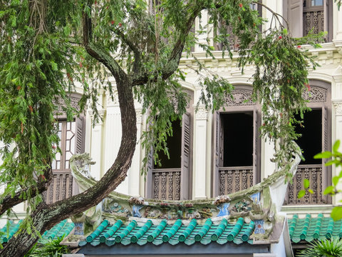 Details of house of Chinese Baroque architecture in Emerald Hill, Singapore