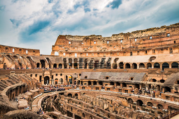 Fototapeta na wymiar Intérieur du Colisée de Rome