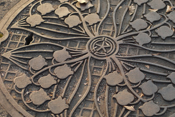 マンホールの蓋