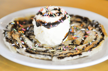 roti with ice cream topping dish