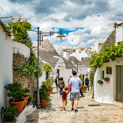 Trulli Village - Alberobello - obrazy, fototapety, plakaty