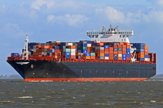 Containerschiff