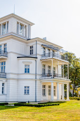 Prunkvolle klassizistische Architektur im Seeheilbad Heiligendamm