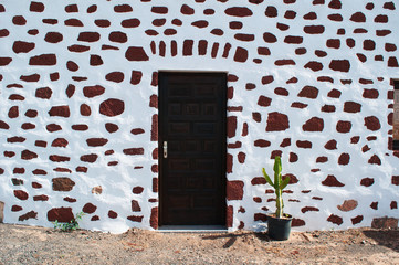 Fuerteventura, Isole Canarie: dettaglio di una casa costruita secondo l'architettura spagnola e...