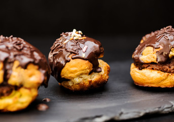 dark chocolate bignè