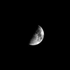 First Quarter Moon October 2016