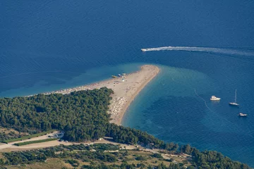 Foto op Plexiglas Gouden Hoorn strand, Brac, Kroatië Zlatni rat strand van bovenaf  Bol  Eiland Brac, Kroatië