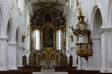 Fototapeta na wymiar ehemalige Dominikanerkirche Sankt Blasius