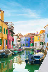 Colorful houses in Burano, Italy. - obrazy, fototapety, plakaty