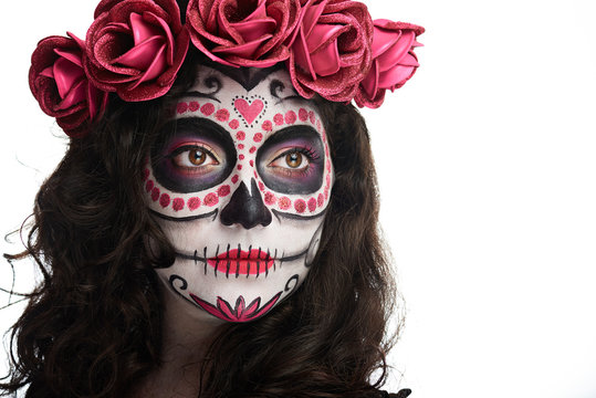 woman with skull make up