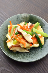 豆腐の野菜餡かけ