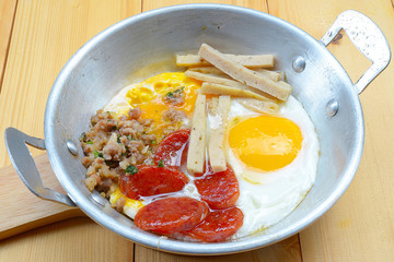 Indochina pan-fried egg with pork and toppings, Breakfast food in Thai style