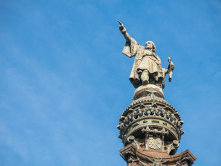 Fototapeta na wymiar Christopher Columbus Statue in Barcelona, Spain.