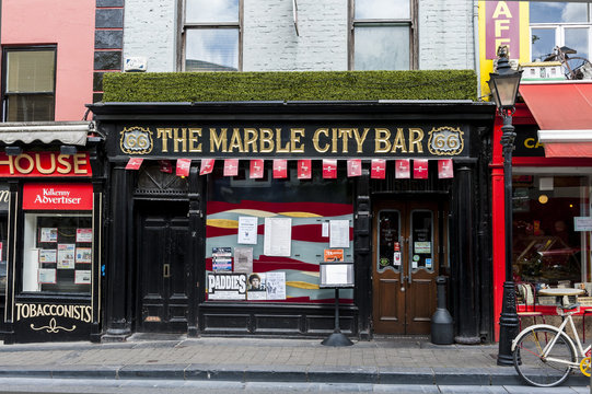 14 MAY 2011 KILKENNY IRELAND The Marble City Bar In Kilkenny, Ireland