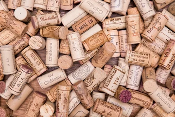 Fototapeten messy stacking many wine cork background © W PRODUCTION