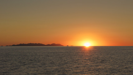 Obraz premium Sonnenuntergang in den Whitsunday Islands, Australien