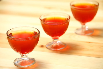 Galaretka w pucharkach