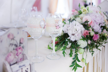 beautiful glasses of champagne and wine, wedding decor, celebration, close-up
