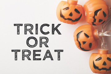 Halloween pumpkin background © ink drop