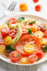 Tomato, avocado and red onion salad