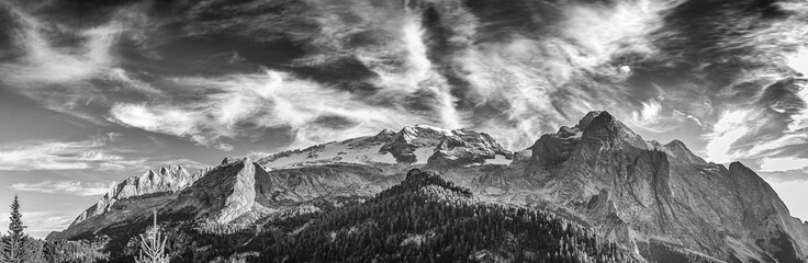 Obraz premium Marmolada - Panorama -BW