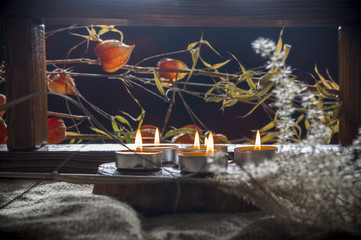 dekoracja listopadowa ze świec i suszonych kwiatów, dried plants, dried flowers - obrazy, fototapety, plakaty