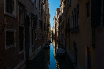 Obraz na płótnie Canvas Busy Venice