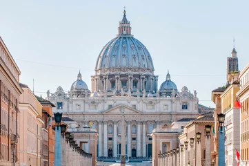 Deurstickers Saint Peter's Basilica in Vatican City, Italy © Anibal Trejo