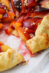 Sliced rustic plums galeta