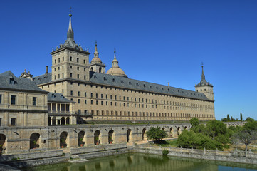 Fototapeta na wymiar Monasterio del Escorial