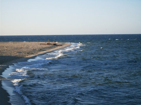Fototapeta Krajobraz morski - wzburzone morze Bałtyckie na plaży w Helu