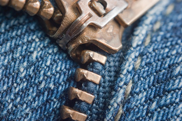 locking zipper on jeans