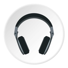 Headphones icon. Flat illustration of headphones vector icon for web
