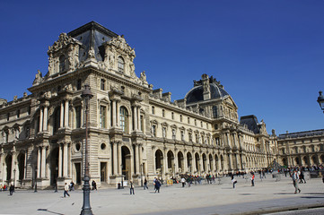 Obraz premium Partial aspect of the Louvre