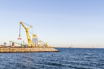 Obraz premium Hafenanlage Mukran Ostsee