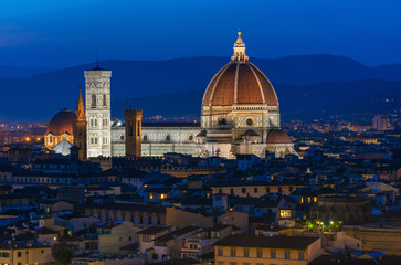 Fototapeta na wymiar Night view of Florence Duomo. Basilica di Santa Maria del Fiore (Basilica of Saint Mary of the Flower) in Florence, Italy
