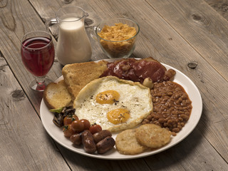 Eggs bulls eye with non veg continental breakfast