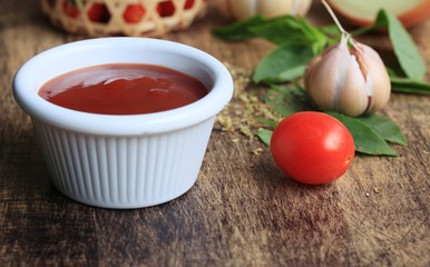tomato sauce