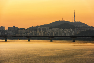 Fototapeta na wymiar River view and twilight at N seoul tower in korea