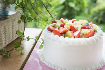 Strawberry and kiwi shortcake