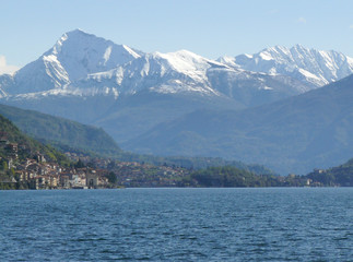 Fototapeta na wymiar Monte Legnone and Lake Como from Argegno
