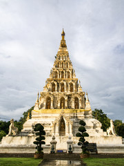 Fototapeta premium Wat CHEDI-LIEM KUKAMLUANG : CHIANG MAI THAILAND.