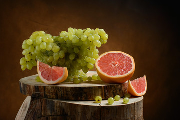 Grapefruit with grapes