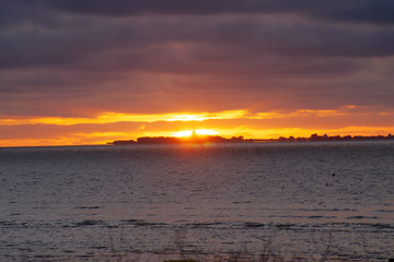 Cuxhaven Sonnenuntergang über der Insel neuwerk