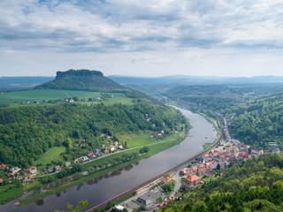 Fototapeta na wymiar View on Elbe River from Koenigstein Fortress