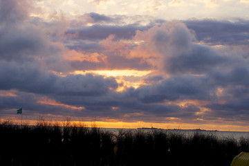 Cuxhaven Sonnenuntergang über der Insel neuwerk